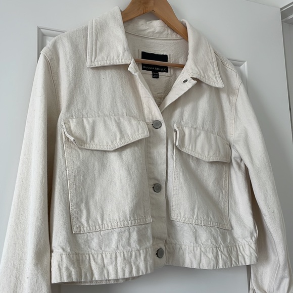 BANANA REPUBLIC Jean Jacket - Picture 2 of 2